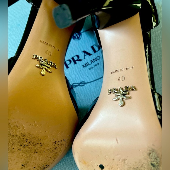 Prada Black Pointed Toe Heels - Picture 7 of 8